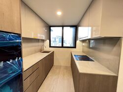 Avenue South Residence (D3), Apartment #474650391
